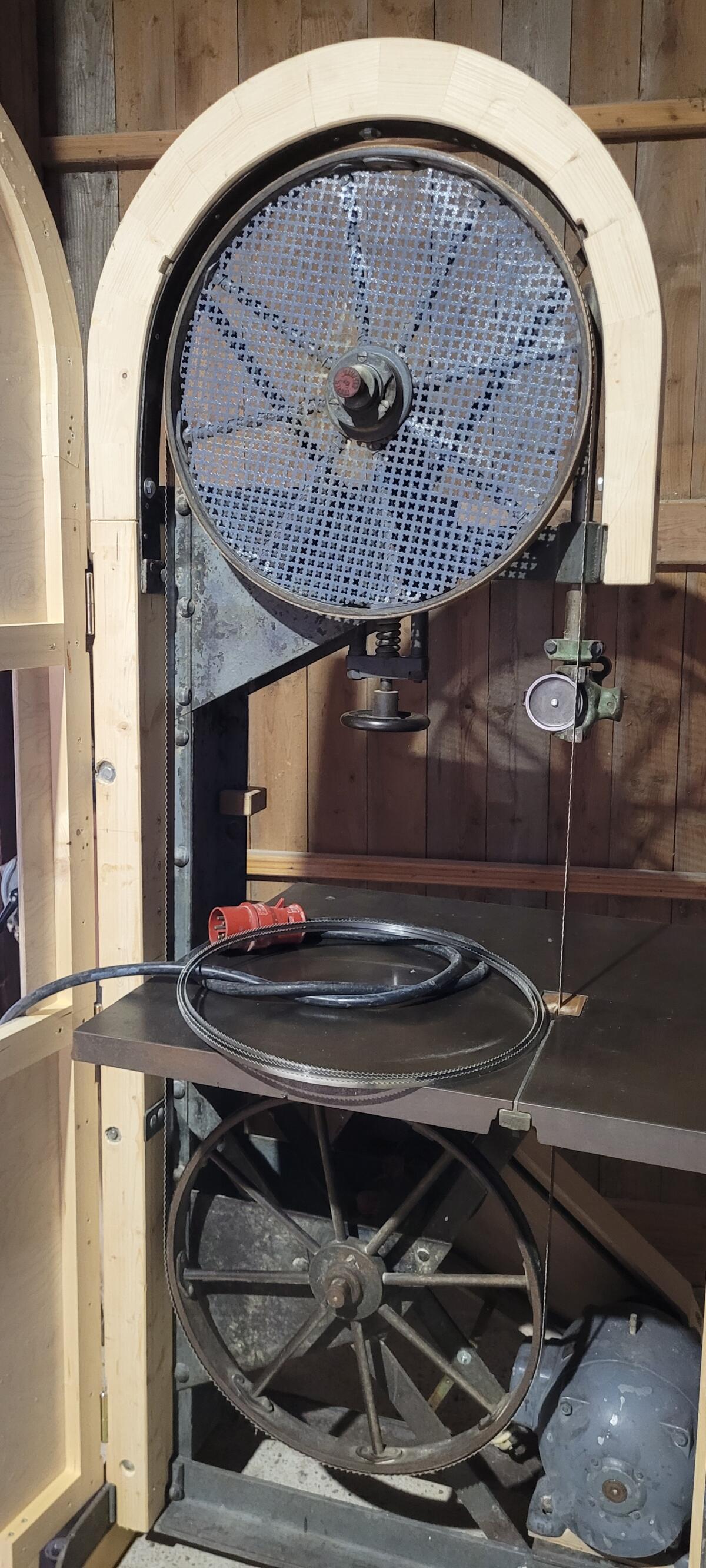 Bandsäge Schreinerei Zimmerei 2