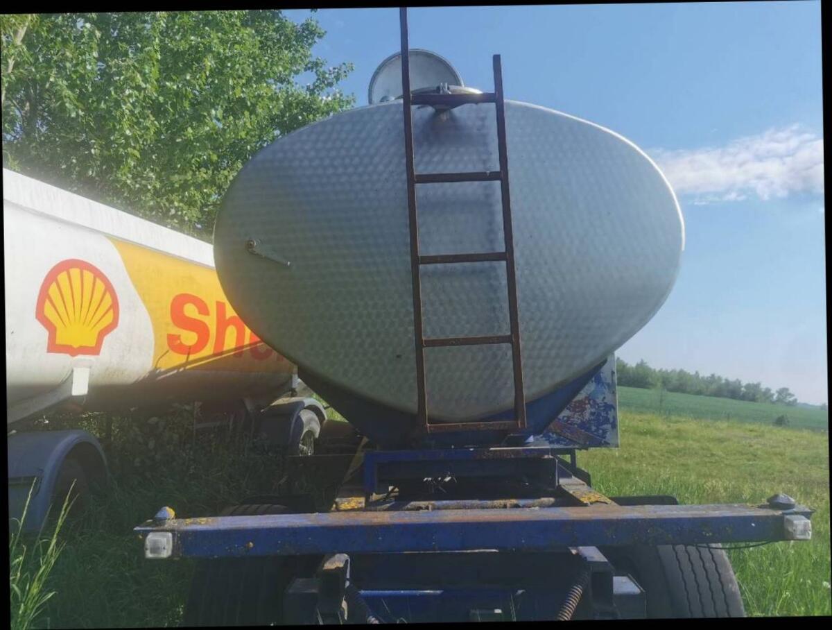 14.000 l Gülle-Zubringerfass 3