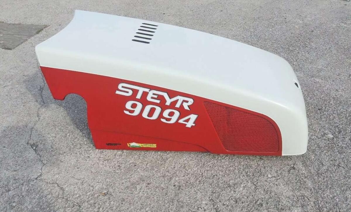Motorhaube Steyr SISU 9094 / 9086 / 9080m / 9090m / 9100m 2