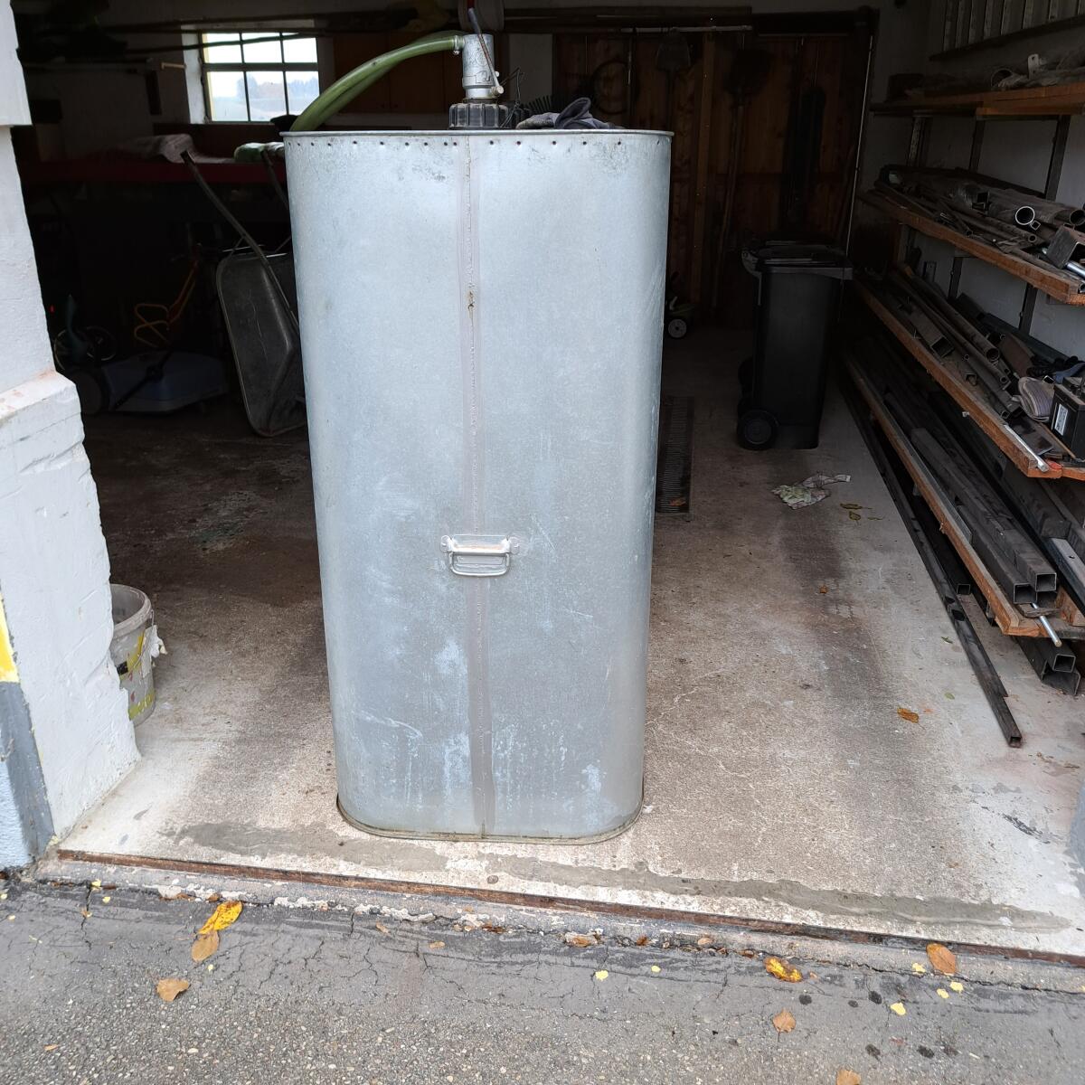 Dieseltank 1.000 l doppelwandig 1