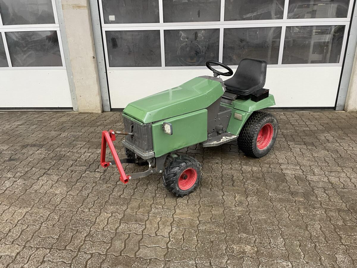 Kleintraktor Bolens Iseki 2