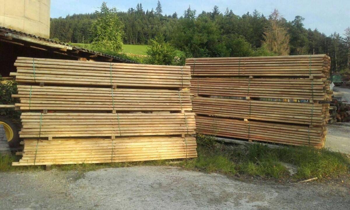 Zylindrisch gefrästes Rundholz 3