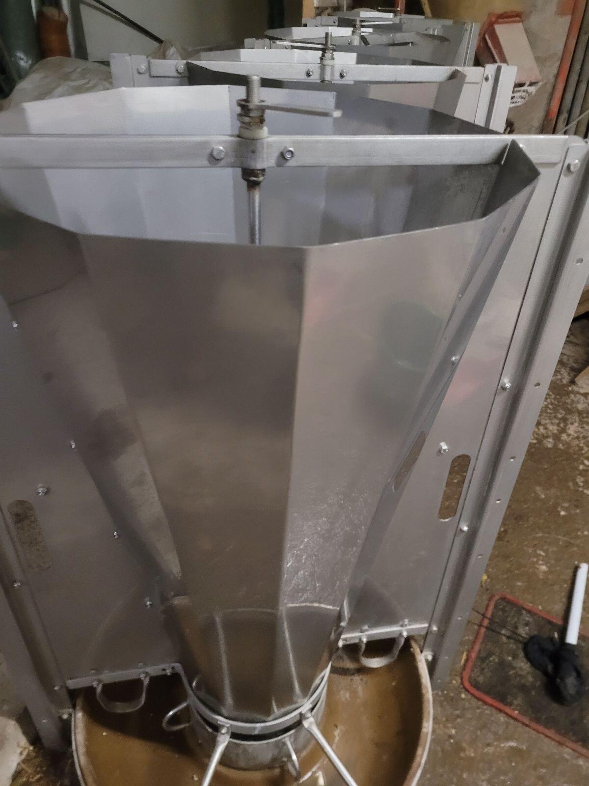 Futterautomaten CCM-Express 140-6 2