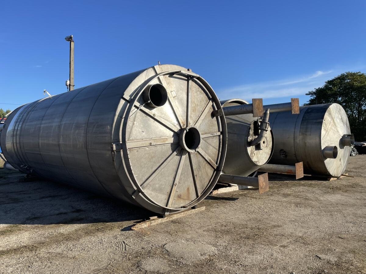 60.000 l (60 m³) Edelstahltank, säurebeständig, rostfrei 2