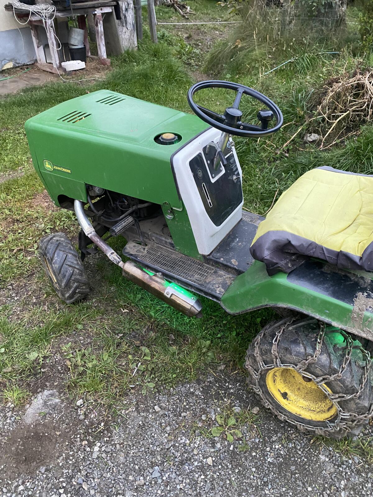 Rasentraktor John Deere 3