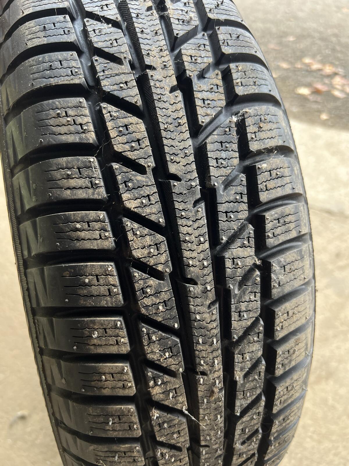 Winterreifen Yokohama 1