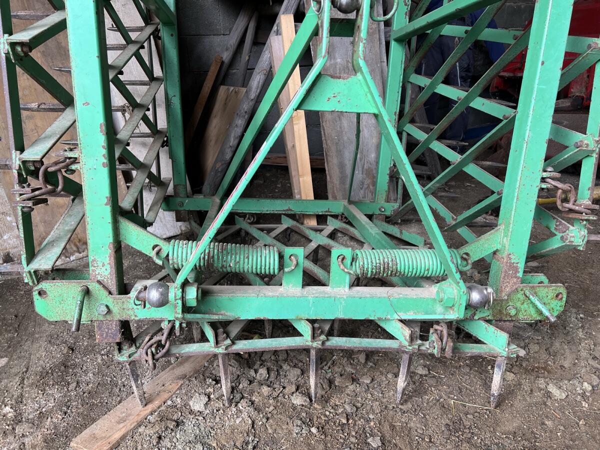 Ackeregge Feldherr SF 350 3