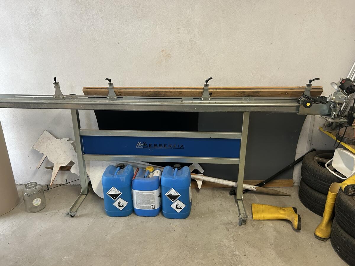 Messerfix 2800 1