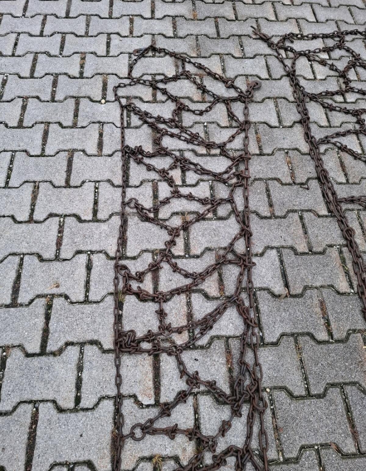 Traktor Schneeketten 1