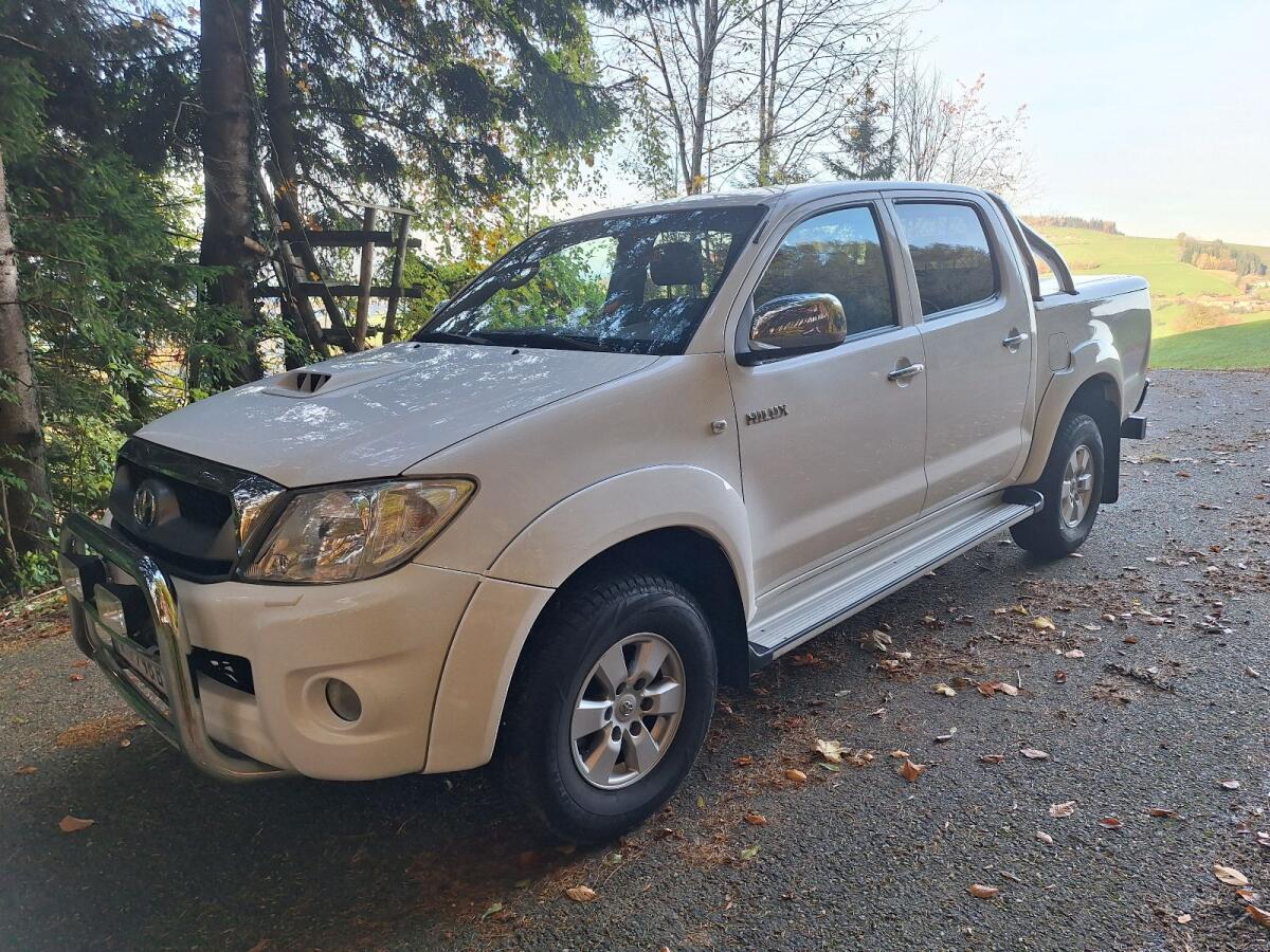 Toyota HiLux 2,5 D-4D 2