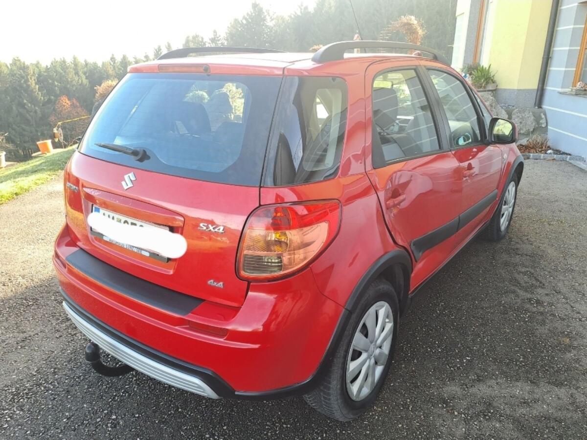 Suzuki SX4 Diesel Allrad 120 PS mit Parkschaden 3