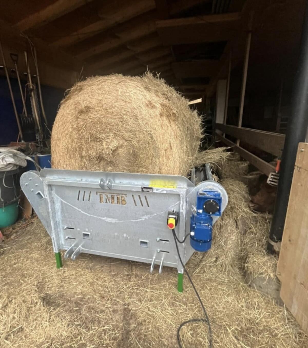 Ballenauflöser TMB Spider Eco elektrischer Antrieb 3