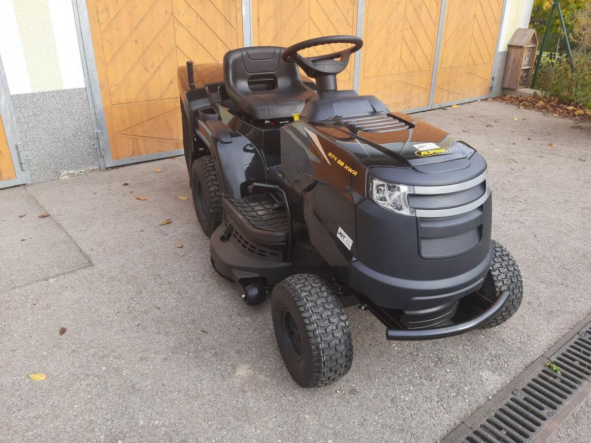 Alpina, Stiga Rasentraktor AT4 98HWA 1