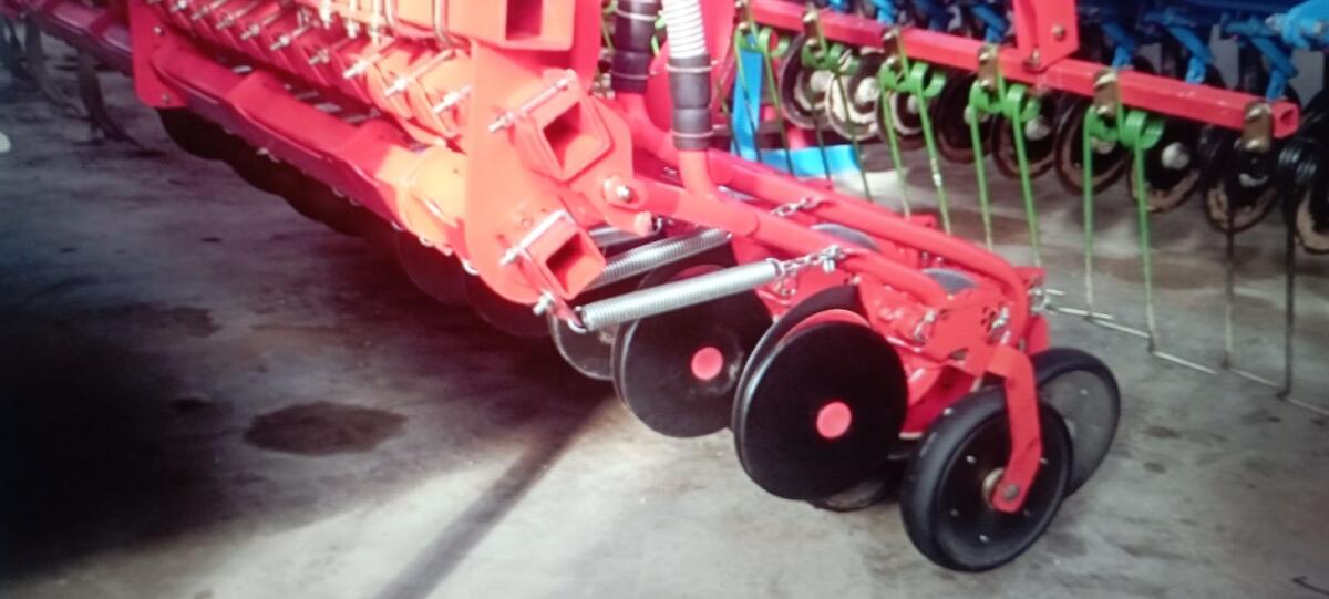 Imants Saatschiene / Kverneland Accord DF-1 2