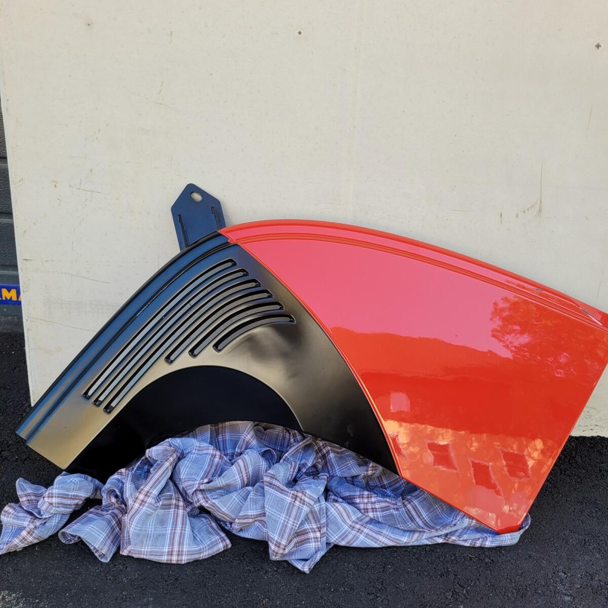 Seitenverkleidung Motorhaube Steyr Kompakt 1