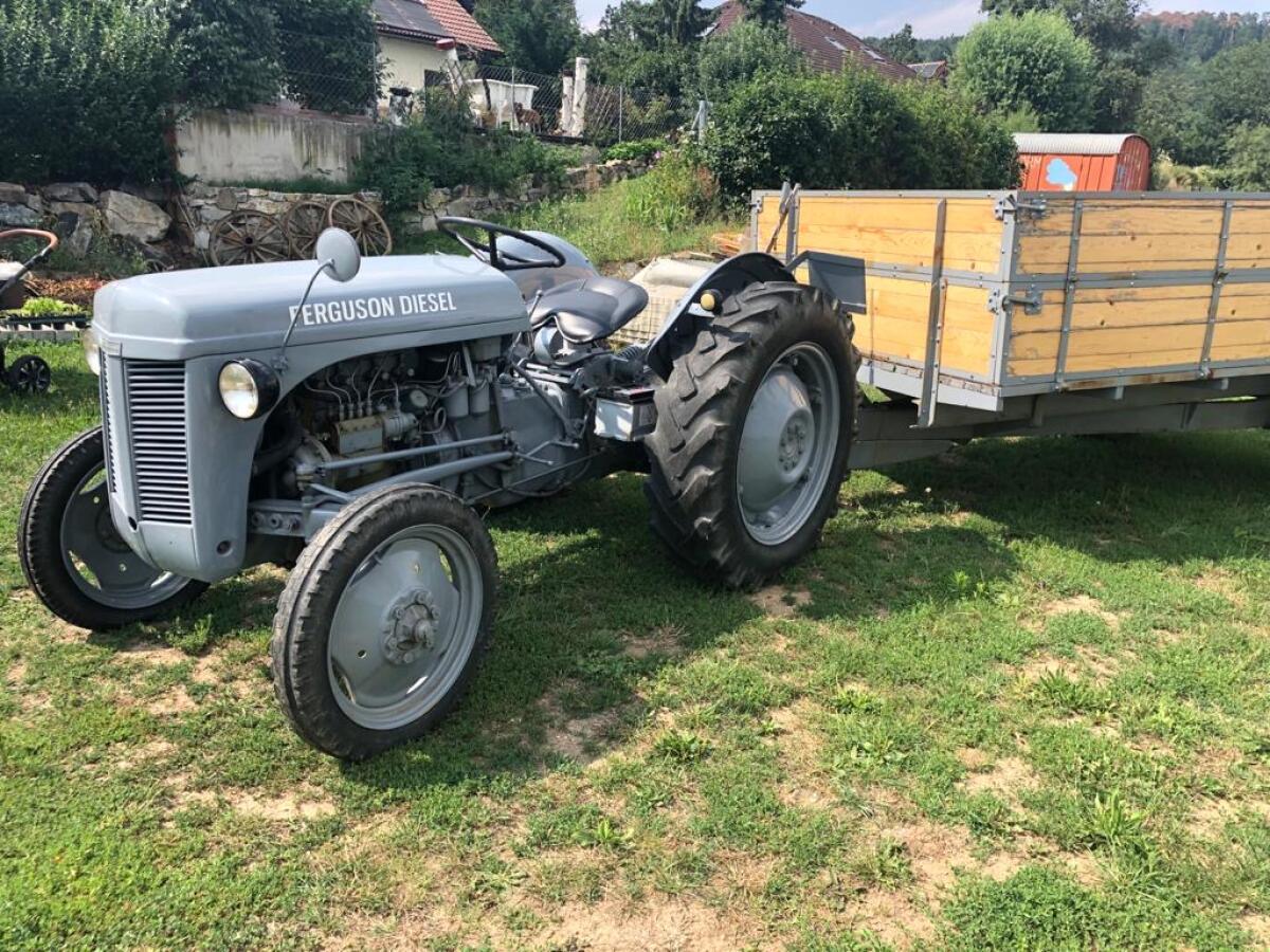 Massey Ferguson TEF20 Traktor 2