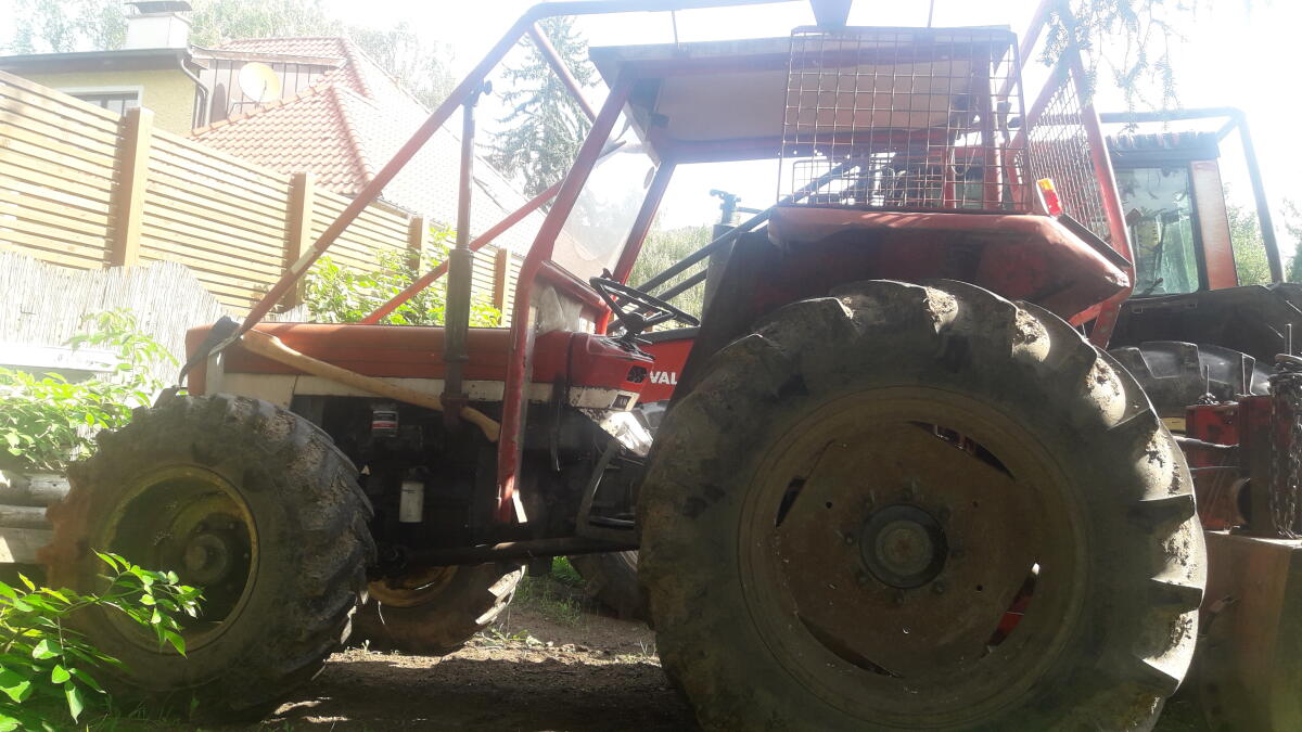 Lindner BF 450S mit Forstausrüstung 1