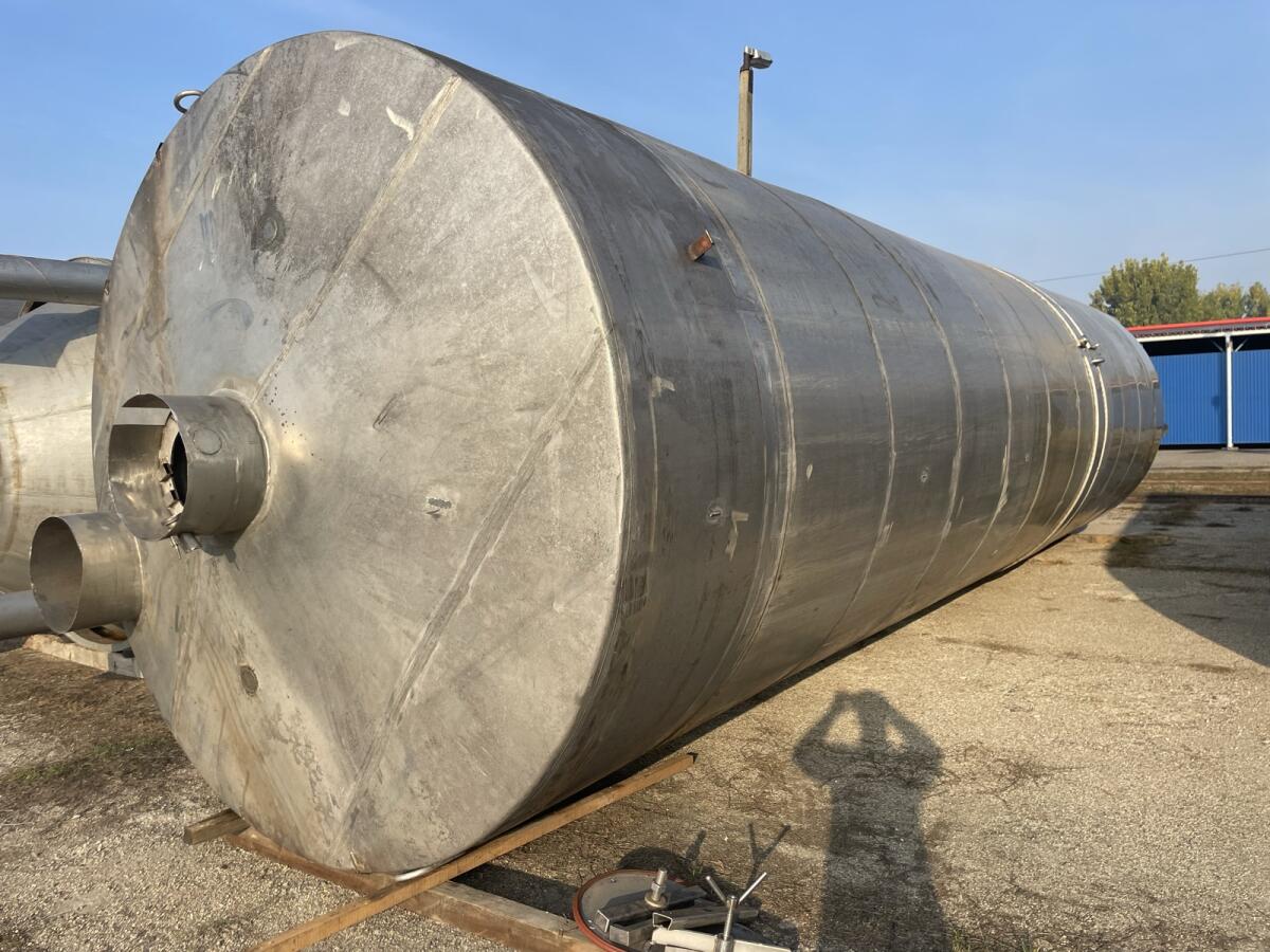 80.000 l (80 m³) Edelstahltank, säurebeständig, rostfrei 1