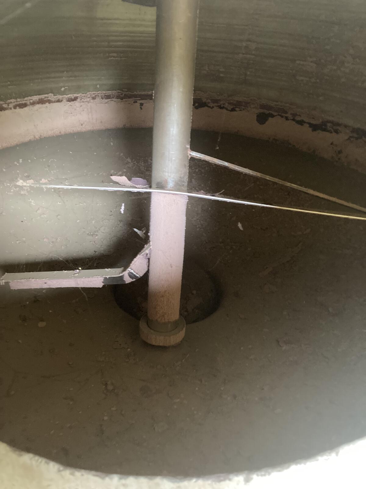 Polyestertank mit Rührwerk 10.000 l 3