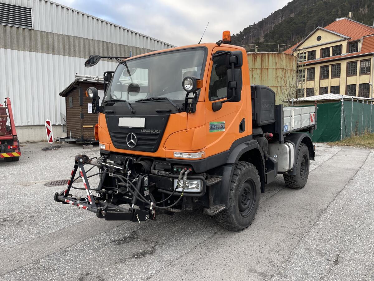 Unimog U20 2