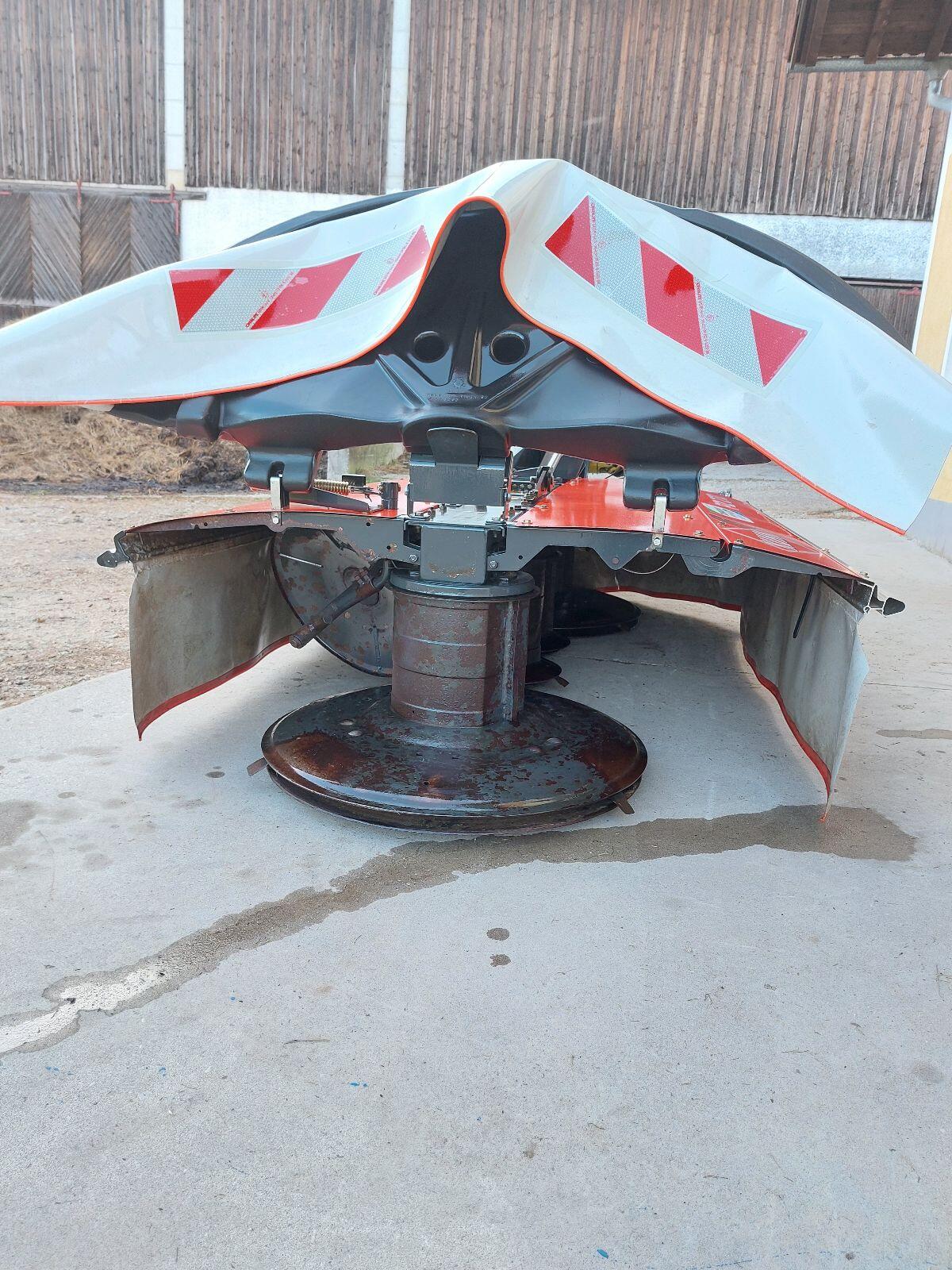 Kuhn PZ 270 Heckmähwerk 3