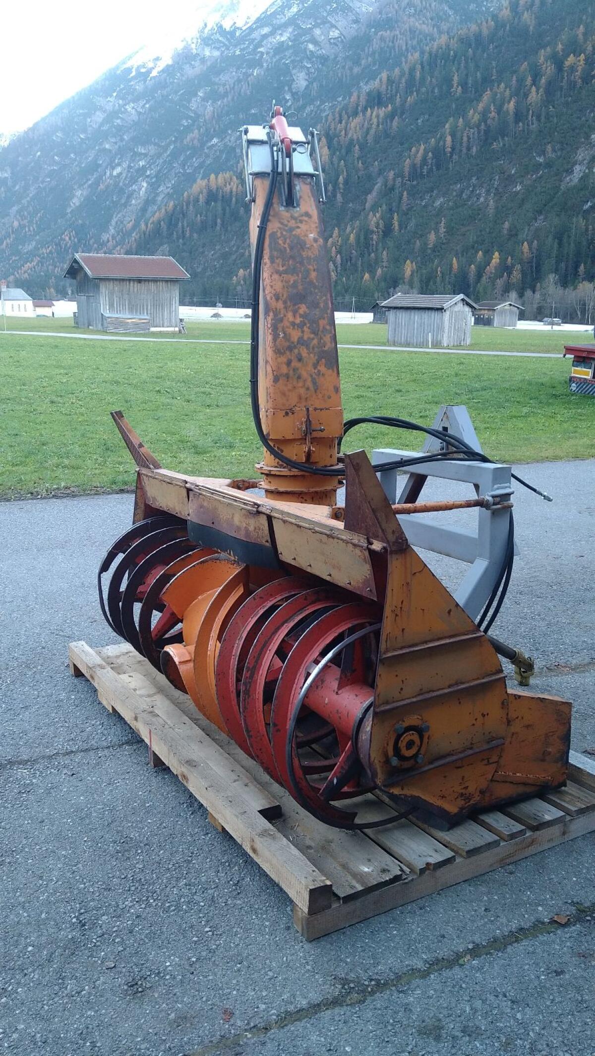 Kahlbacher Schneefräse 1