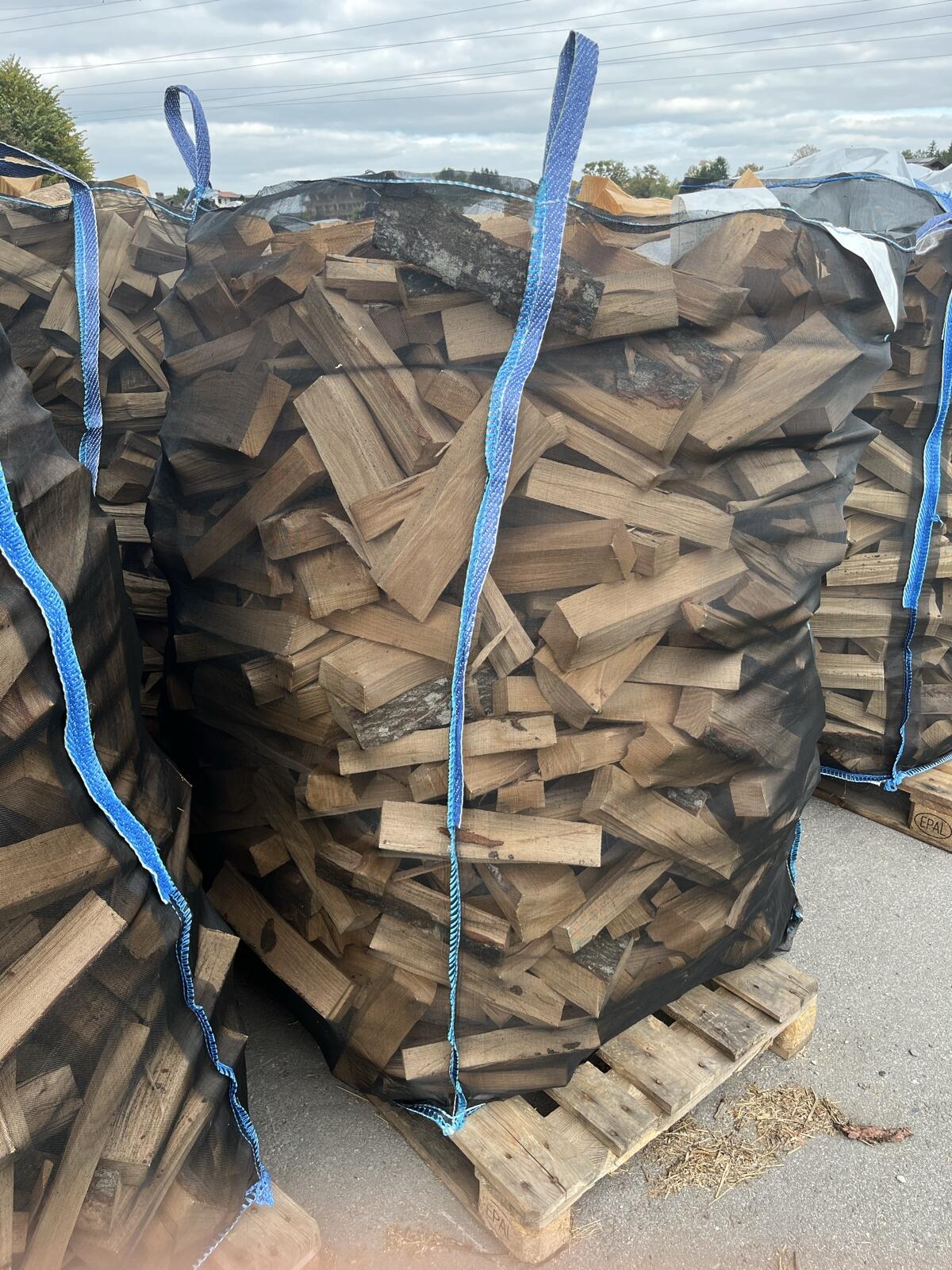 Ofenfertiges Buchenbrennholz 1