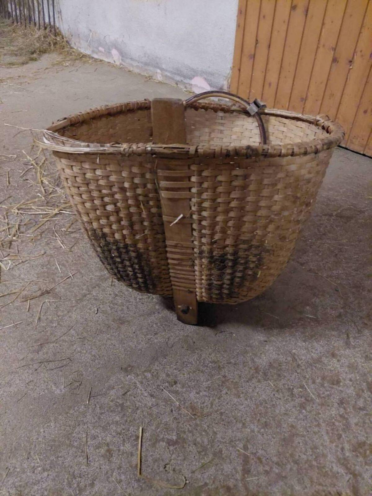 Buckelkorb/Strohkorb 2