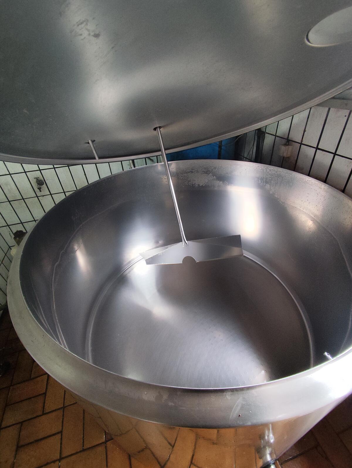 Milchwanne Alfa 1.400 Liter 2