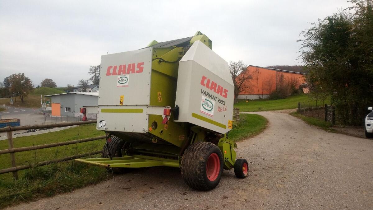 Claas Variant 280 RC 1