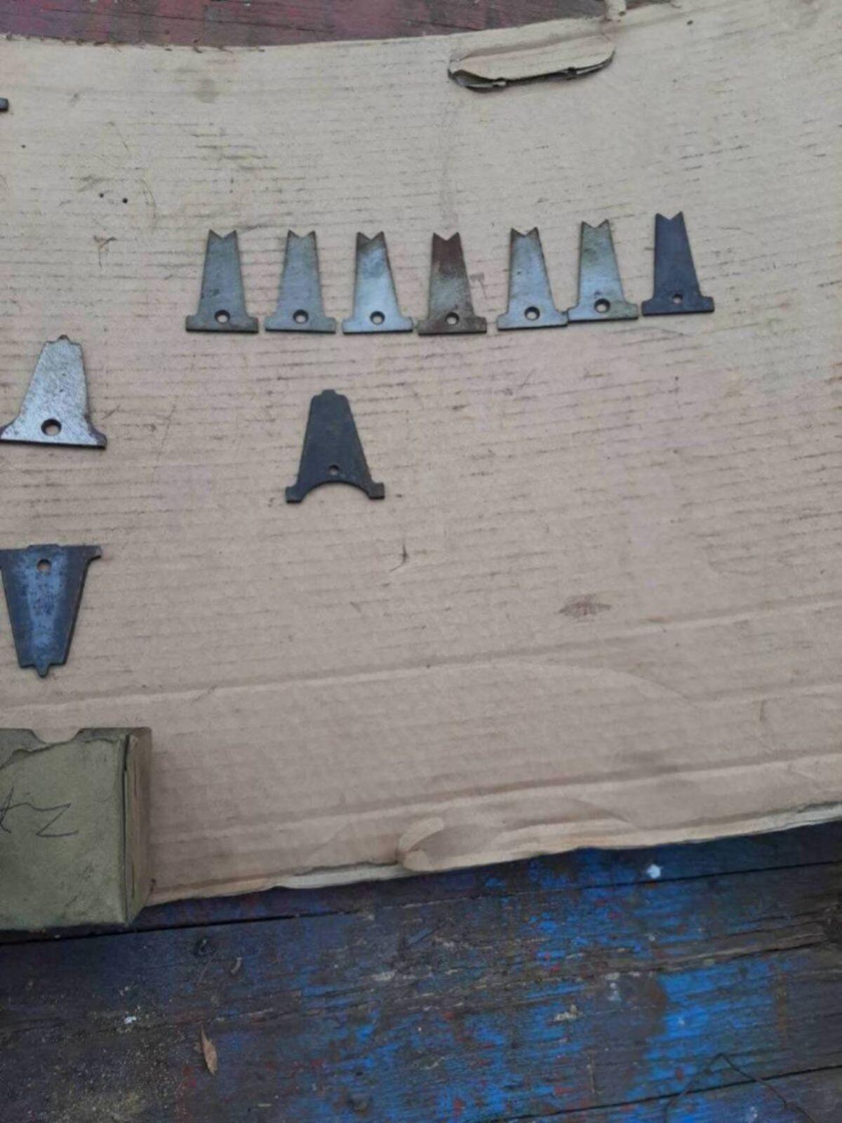 Verschiedene Mähbalken Fingerplatten 3