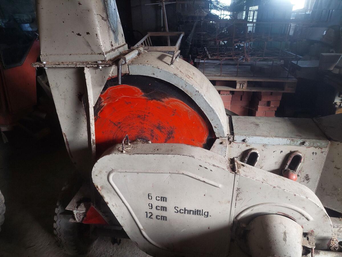 Verkaufe Pöttinger Hacker 2