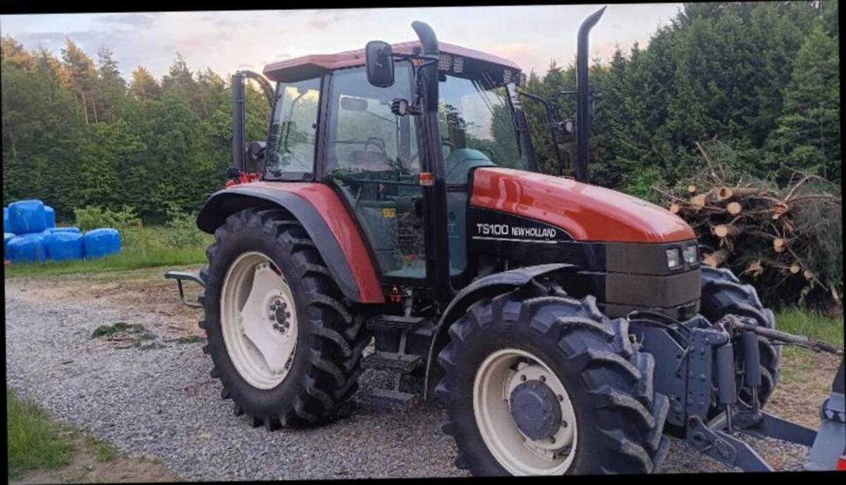 New Holland TS 100 2