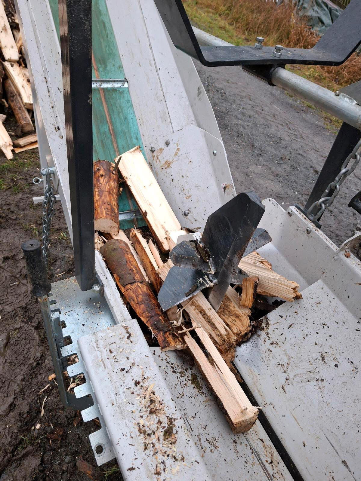 Lumag Sägespaltautomat 3