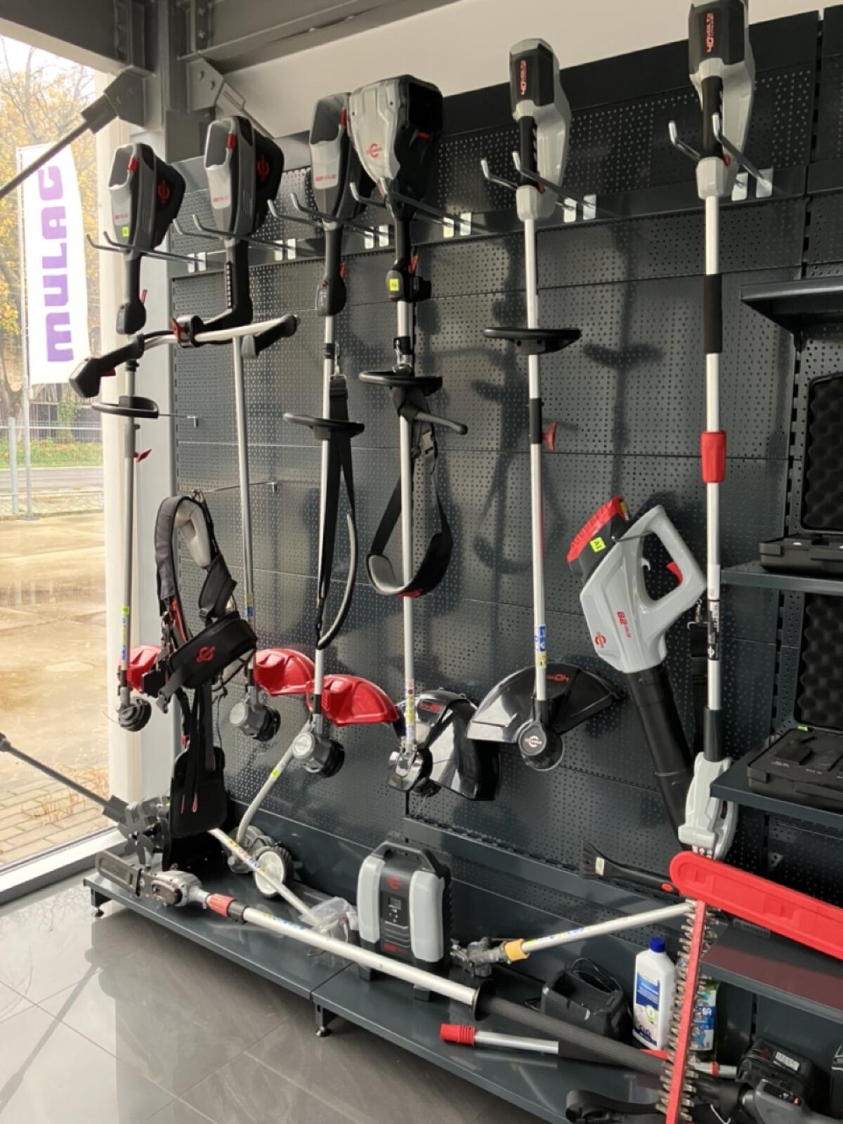 CRAMER 82TX10 5-in-1 +82V-Akku und Doppelladegerät 3