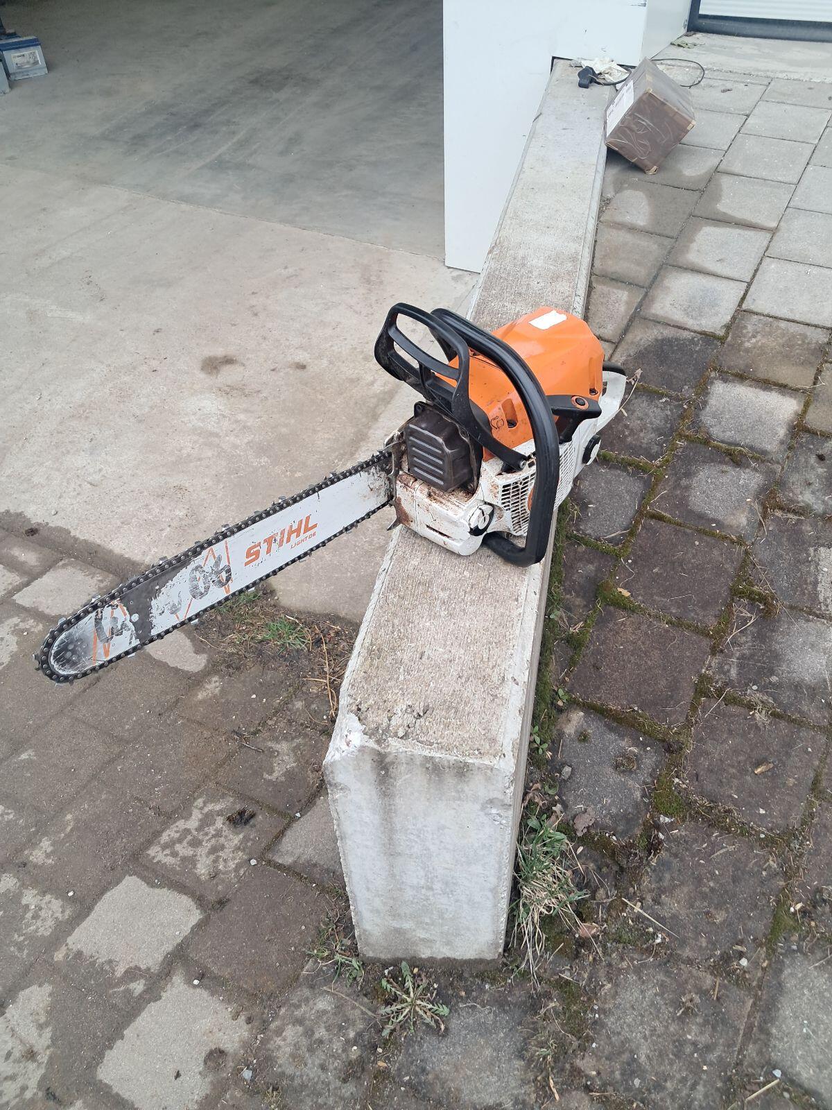 Stihl MS 400CM 2