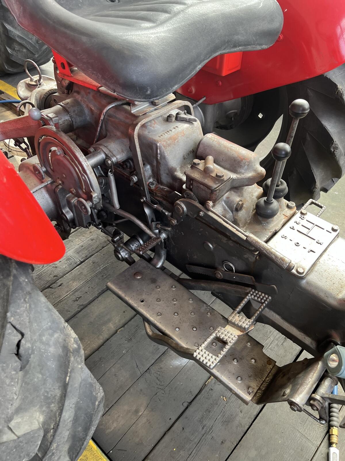 Massey Ferguson 25 3