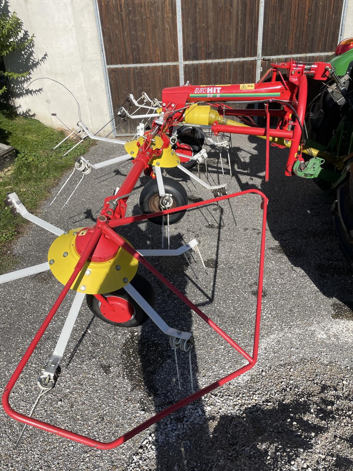 Kreiselheuer / Zetter / Heuwender Pöttinger Hit 54 3