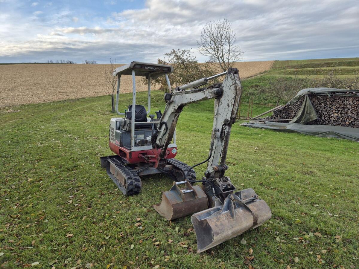 Verkaufe Takeuchi Tb 016 2