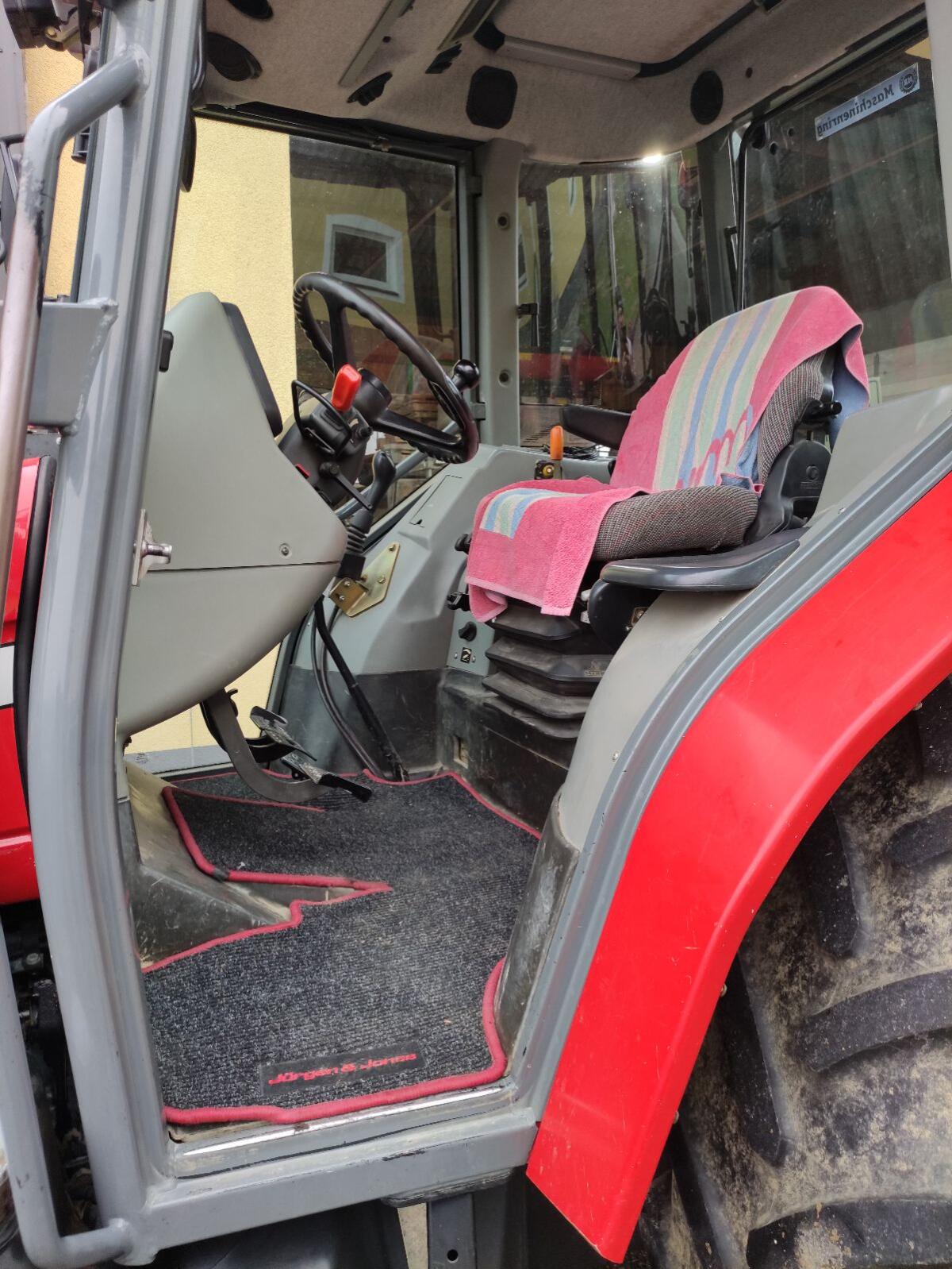 Massey Ferguson 4245 3