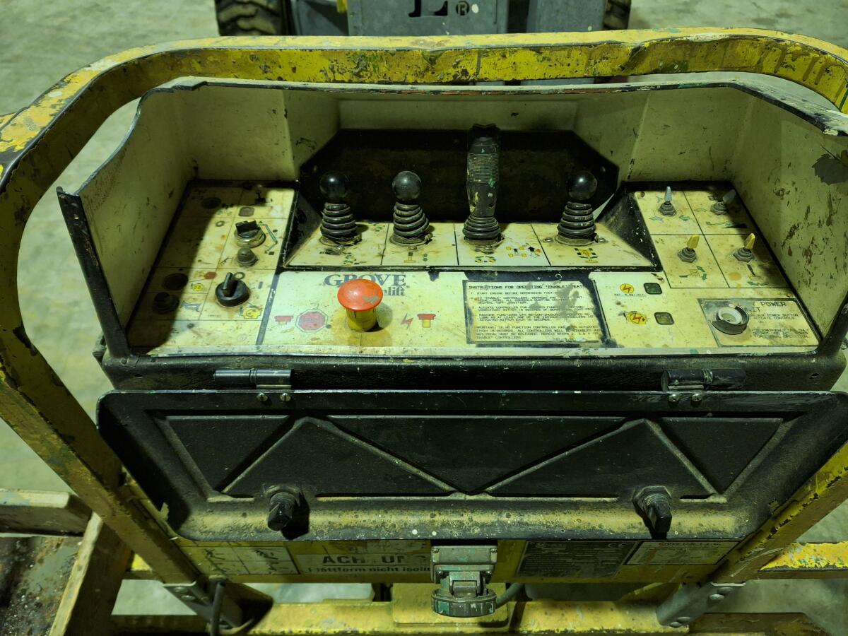 Hubsteiger Grove 16 m 3