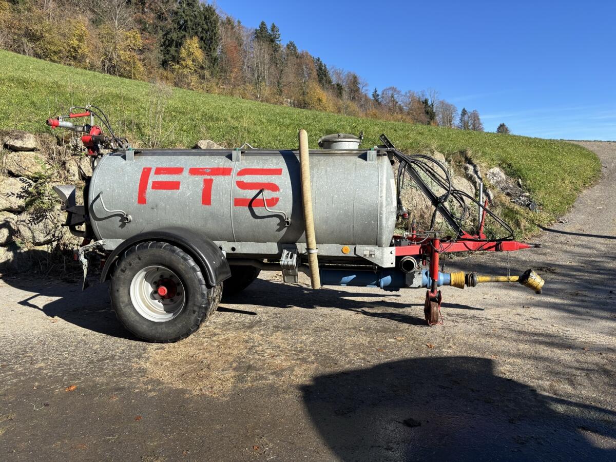 Güllefass FTS 4500L 2