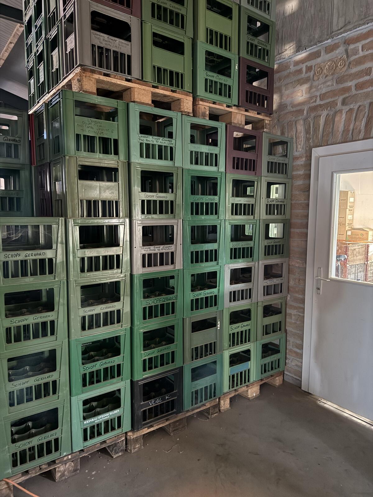 1-l-Kisten abzugeben 1