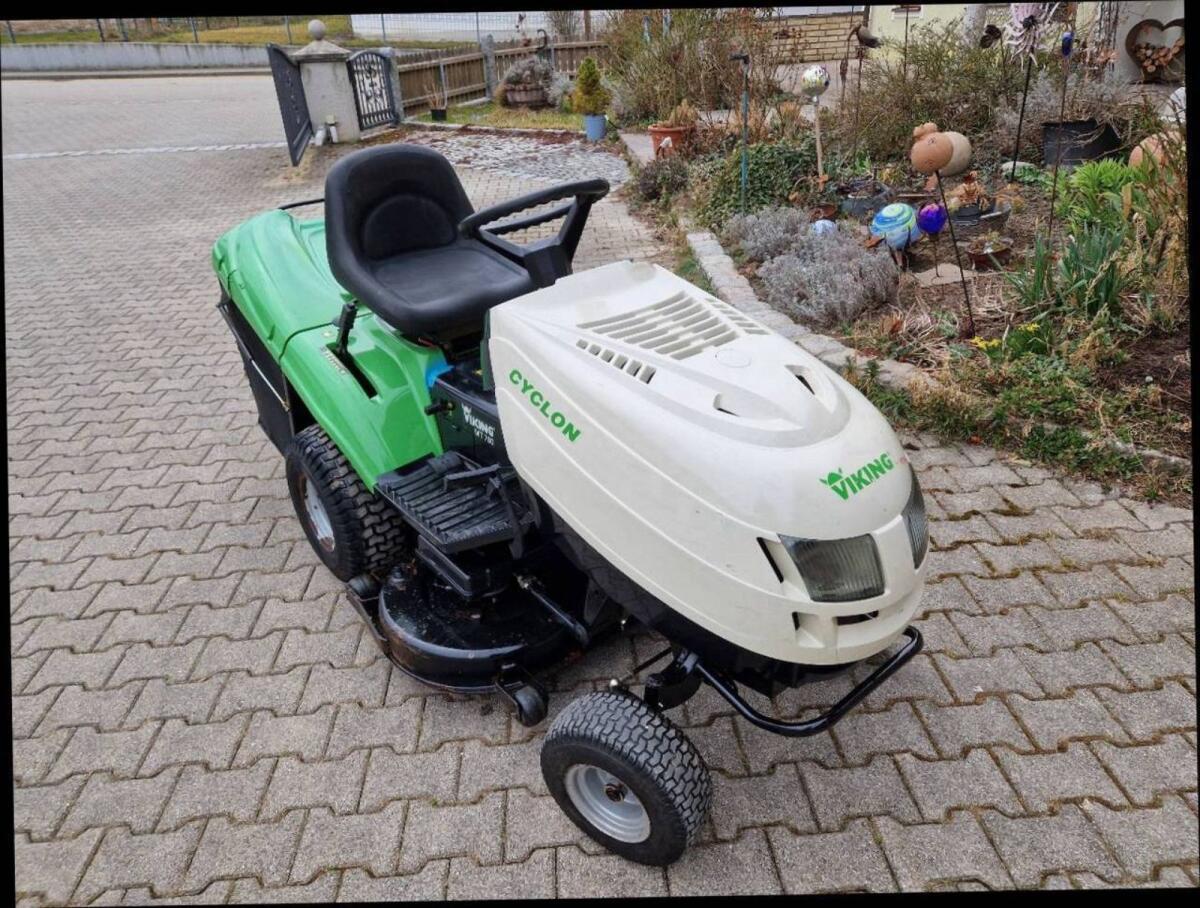Viking Rasenmähertraktor TM780 2