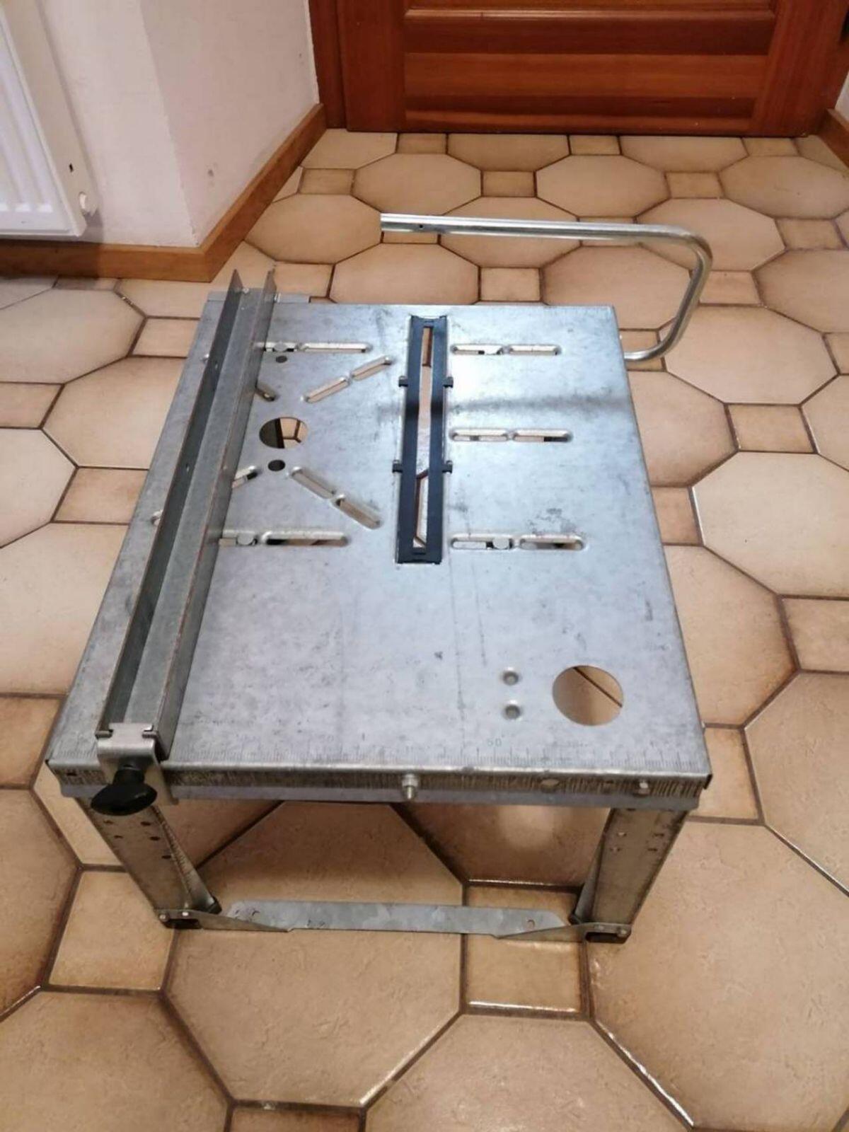 Tischgestell für Handkreissäge 1