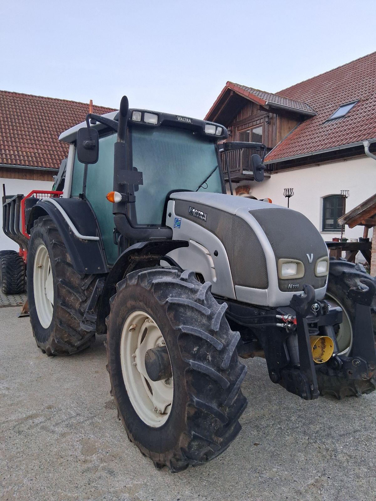 Valtra N111 2