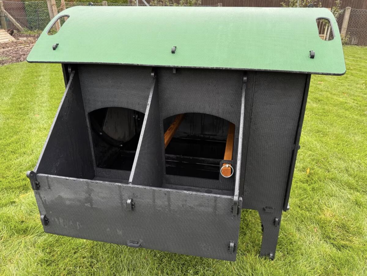 Nestera The Lodge Hühnerstall M 3