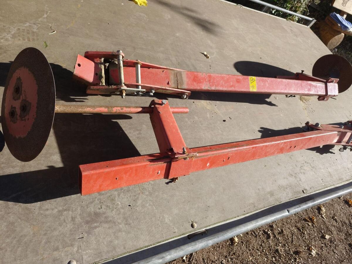 Kverneland Accord Spurreißerarme 3