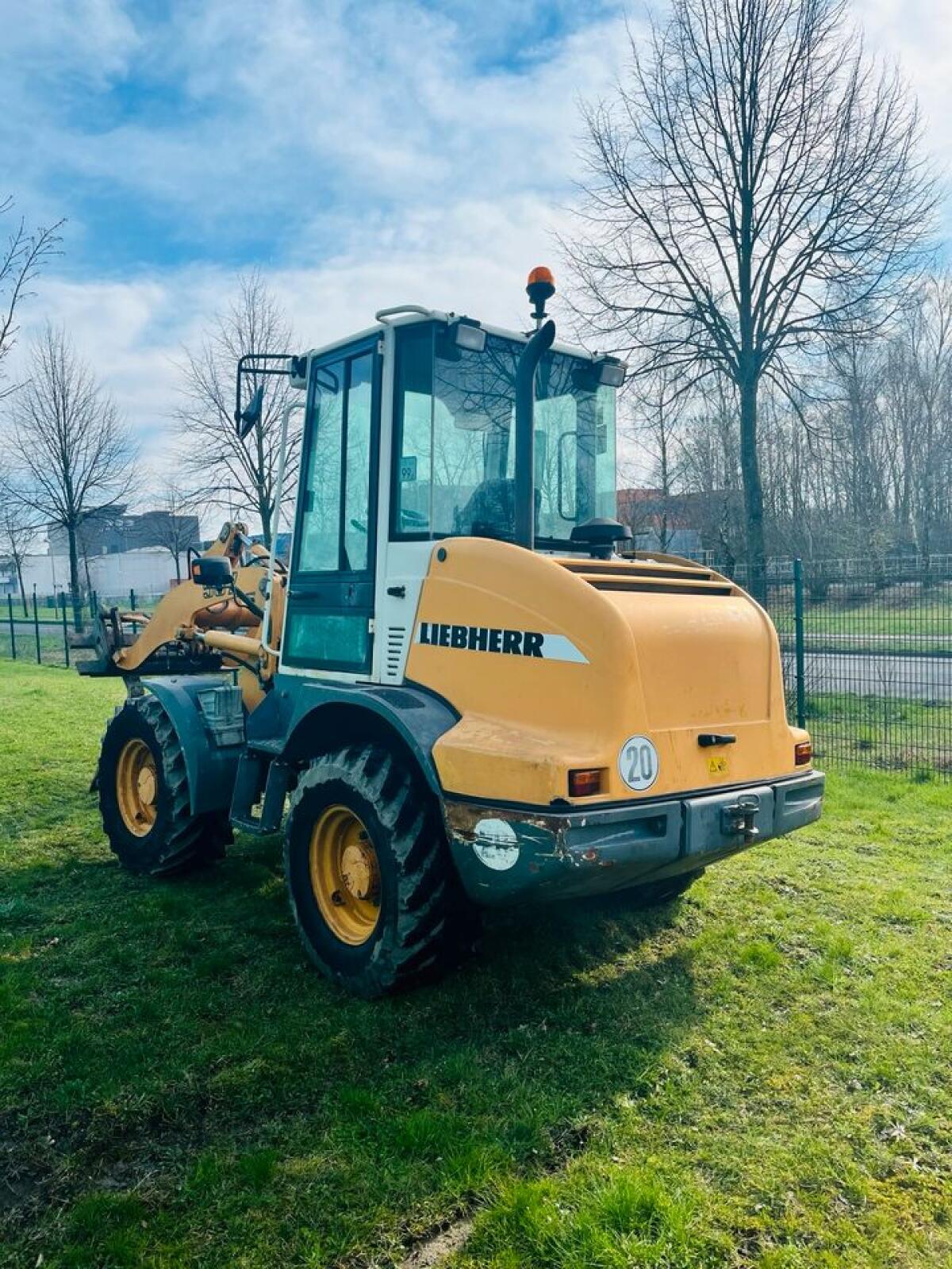 Liebherr 507 Stereo - Zu verkaufen / zu vermieten 3