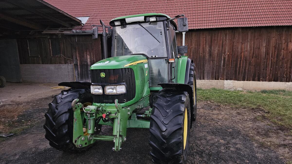John Deere 6420 SE 1